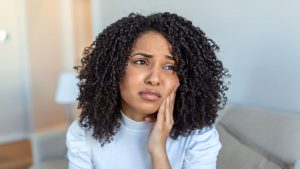 The Early Signs of Impacted Wisdom Teeth